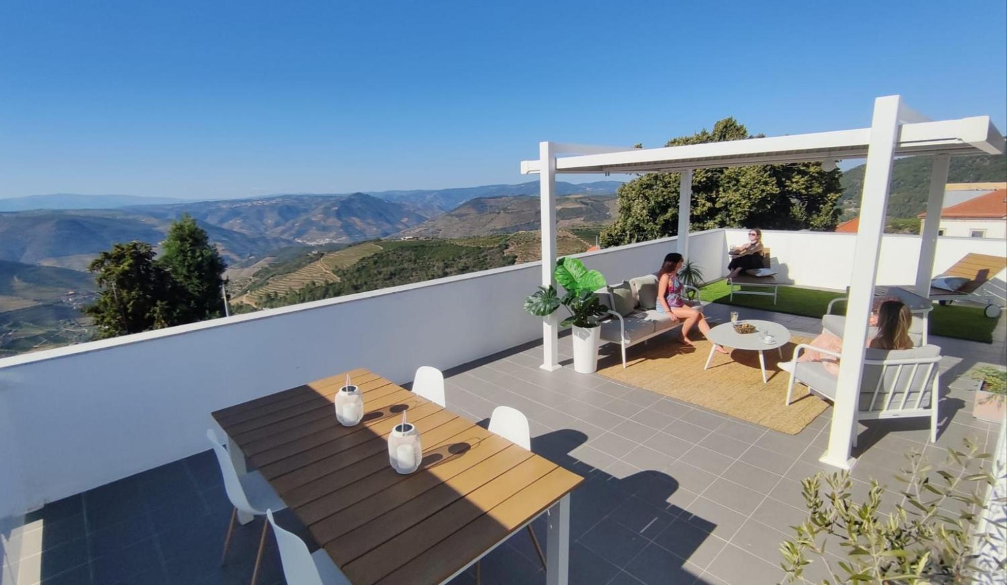 Douro Valley Terrace Apartments Armamar Bagian luar foto